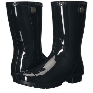 UGG Sienna Boot NWOT